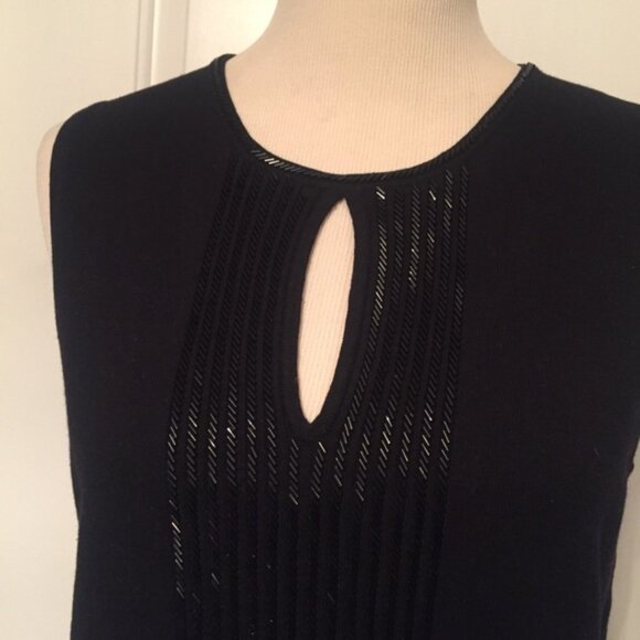 NEW CITY SILK KNIT TOP TANK SWEATER BLACK SLEEVELESS BEADED KEYHOLE Size L - Picture 2 of 6
